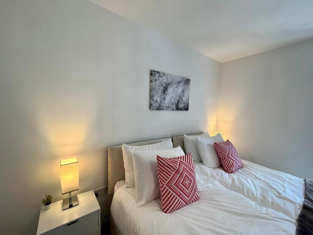 Luxury 02 Academy City Centre 2 Bed Apartment Mailbox Bullring Leisure & Families เบอร์มิงแฮม ภายนอก รูปภาพ
