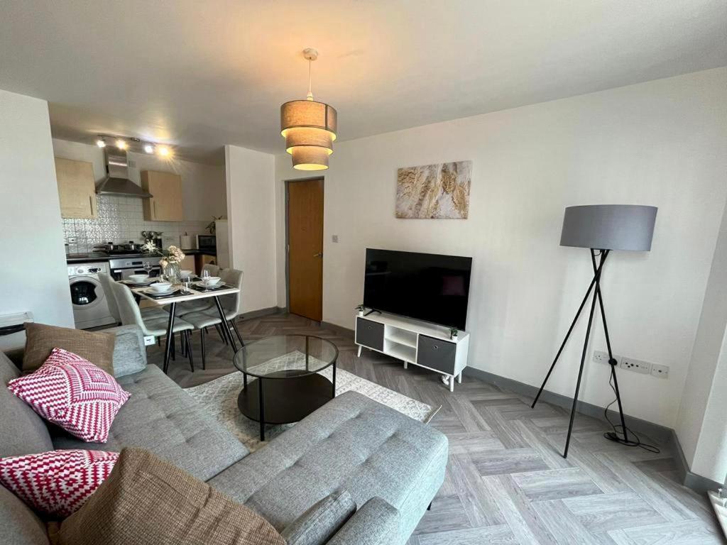 Luxury 02 Academy City Centre 2 Bed Apartment Mailbox Bullring Leisure & Families เบอร์มิงแฮม ภายนอก รูปภาพ