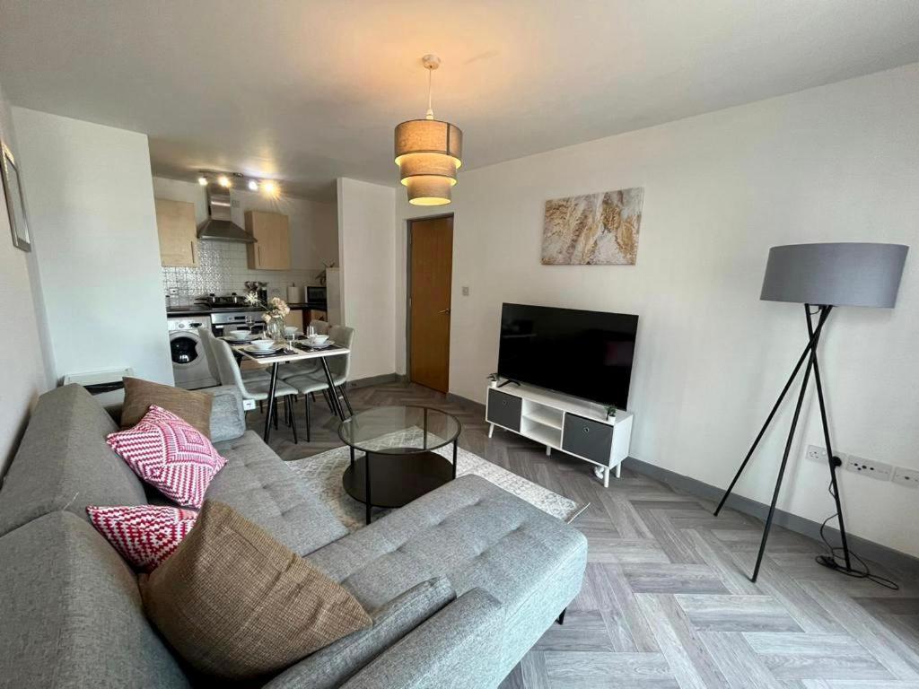 Luxury 02 Academy City Centre 2 Bed Apartment Mailbox Bullring Leisure & Families เบอร์มิงแฮม ภายนอก รูปภาพ